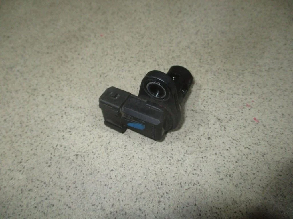 Датчик положения распредвала Kia Sportage 3 2015 SL