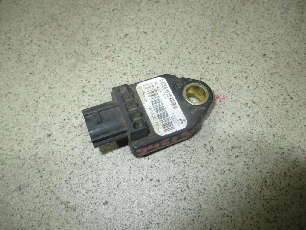 Датчик air bag Mitsubishi Outlander 2007 (CW)