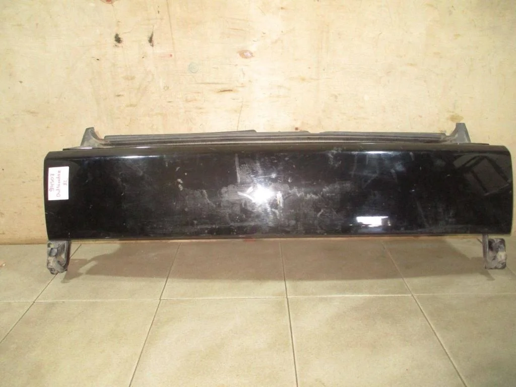 Дверь багажника нижняя Mitsubishi Outlander 2007 (CW)