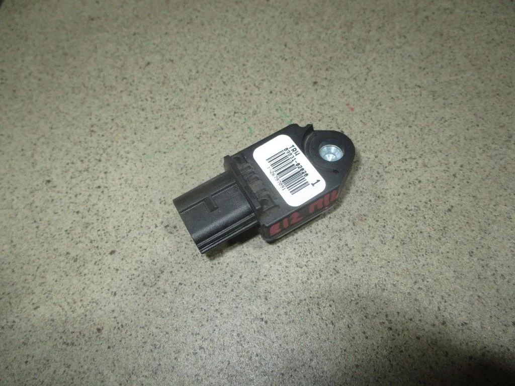 Датчик air bag Toyota Corolla E120