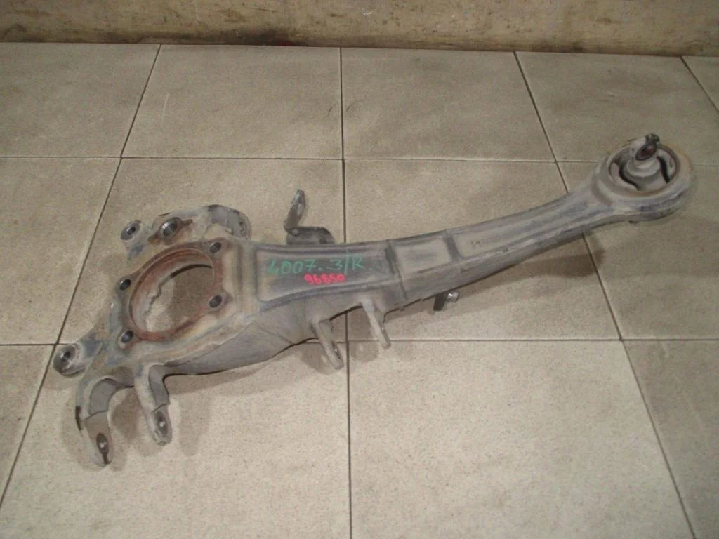 Рычаг задний продольный правый Peugeot 4007 2011