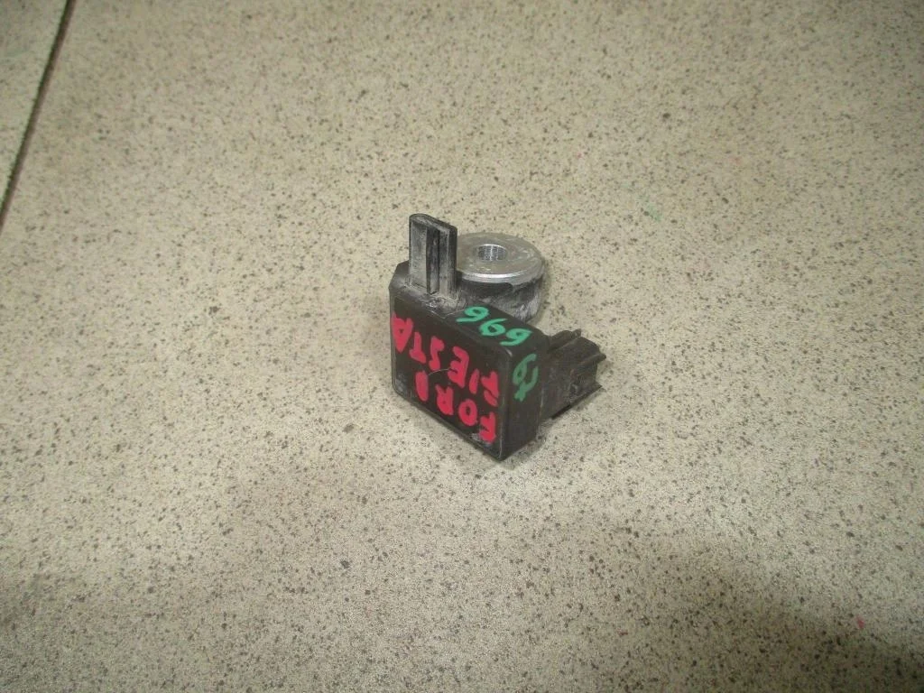 Датчик air bag Ford Fiesta 2008 6