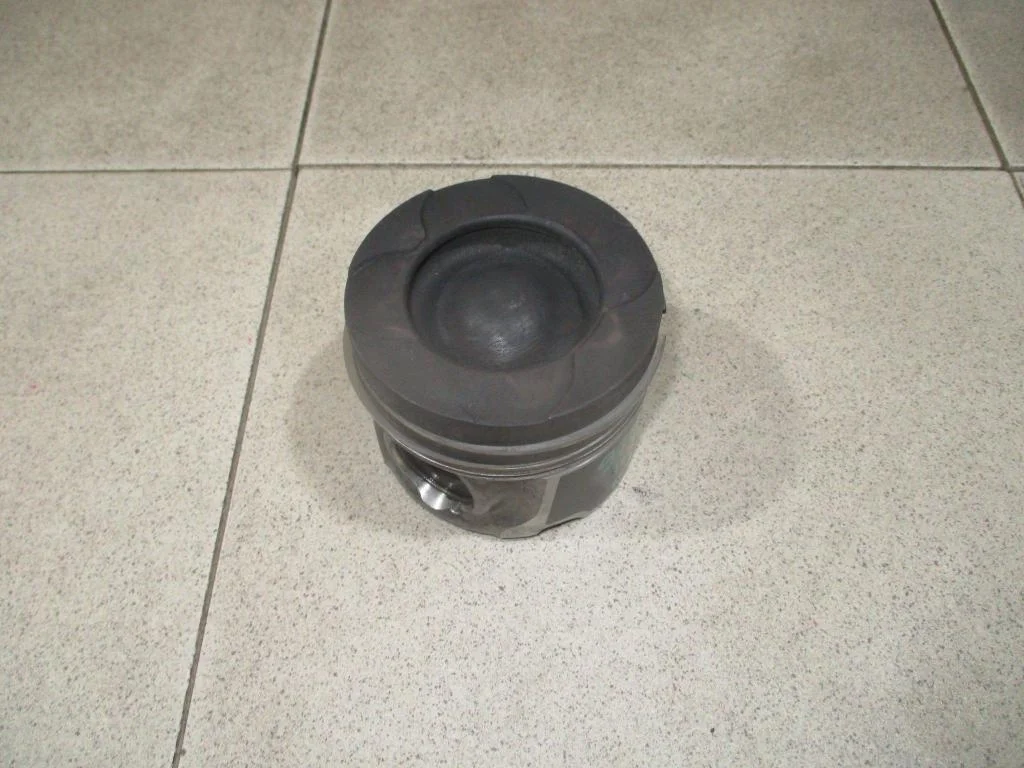 Поршень Toyota Land Cruiser 2008 J200