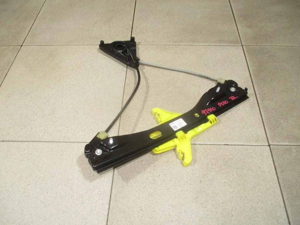 Стеклоподъемник задний левый Volkswagen Polo 5