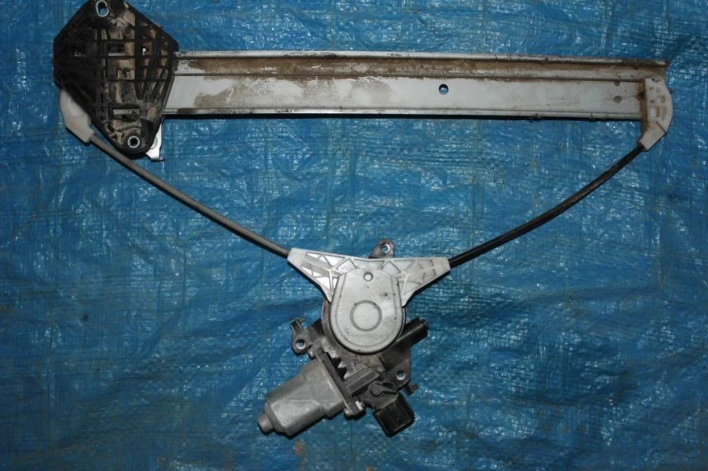 Б.у. стеклоподъемник SUBARU FORESTER S12 SUBARU FORESTER S12