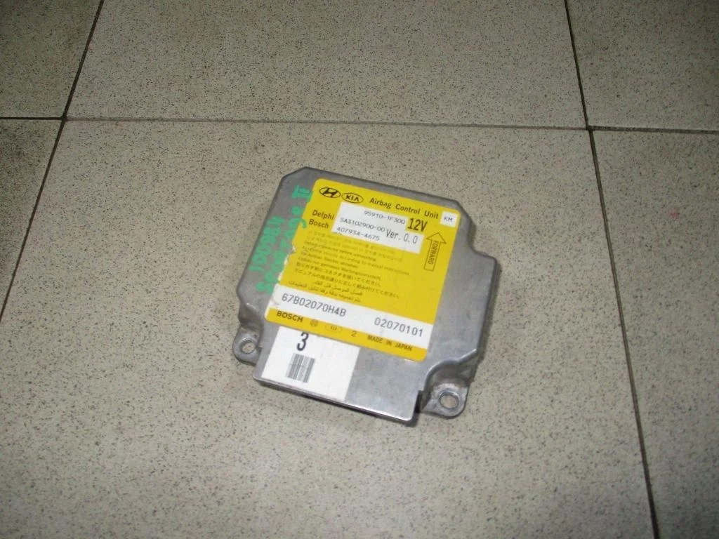 Блок управления air bag Kia Sportage 2 2007 (KM)