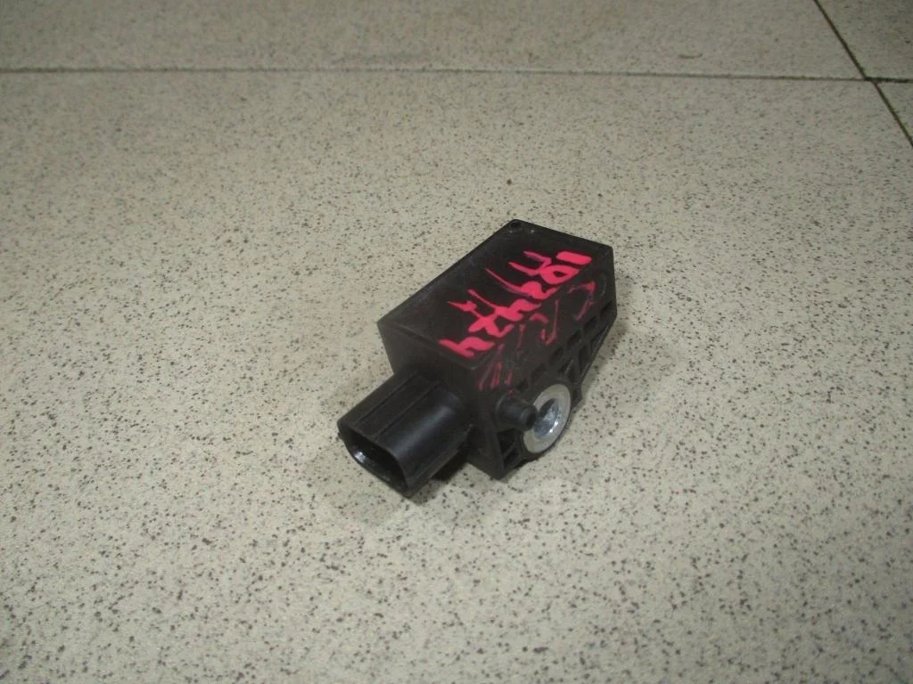 Датчик air bag Honda CR-V 3 2008 RE