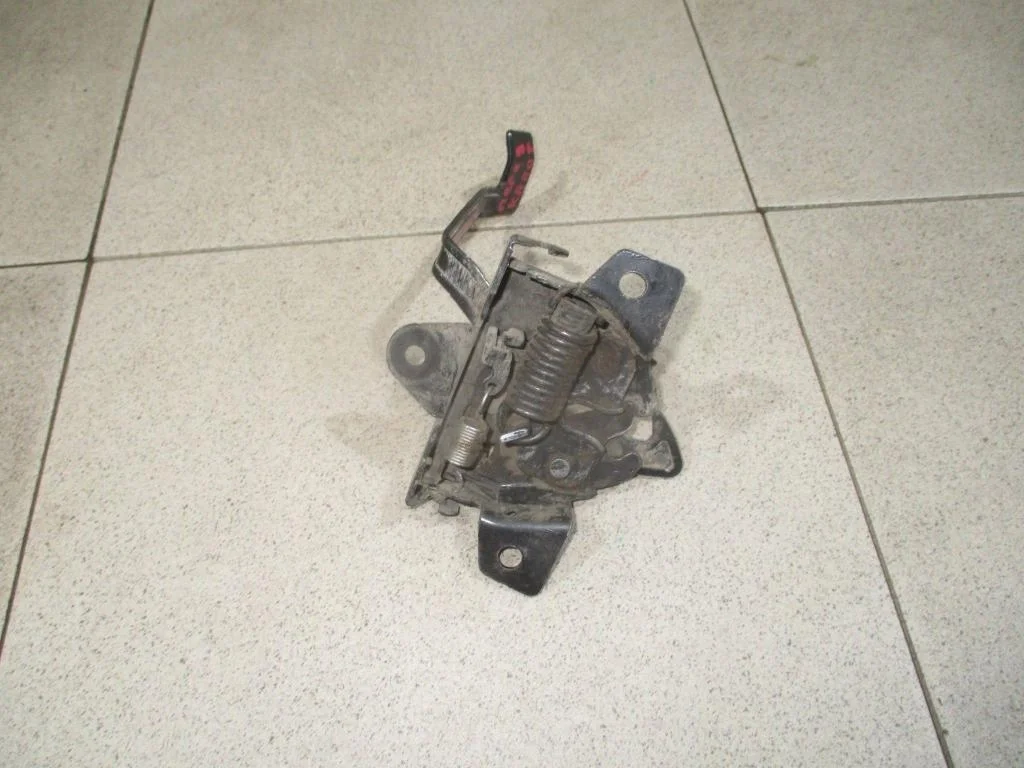 Замок капота Hyundai Tucson (JM)