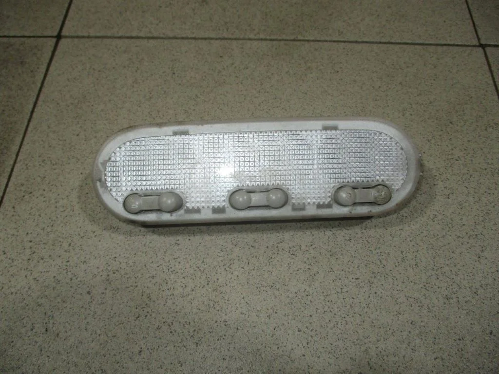 Плафон салонный Nissan Juke (F15)