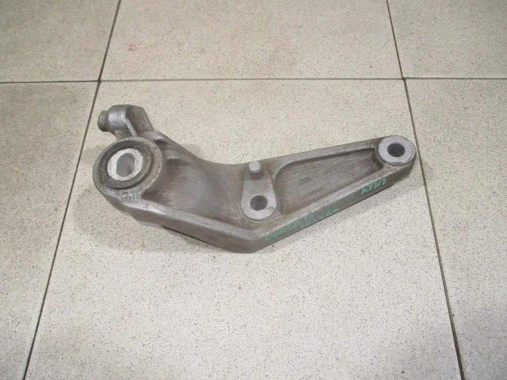 Кронштейн двигателя задний Opel Corsa 2008 D