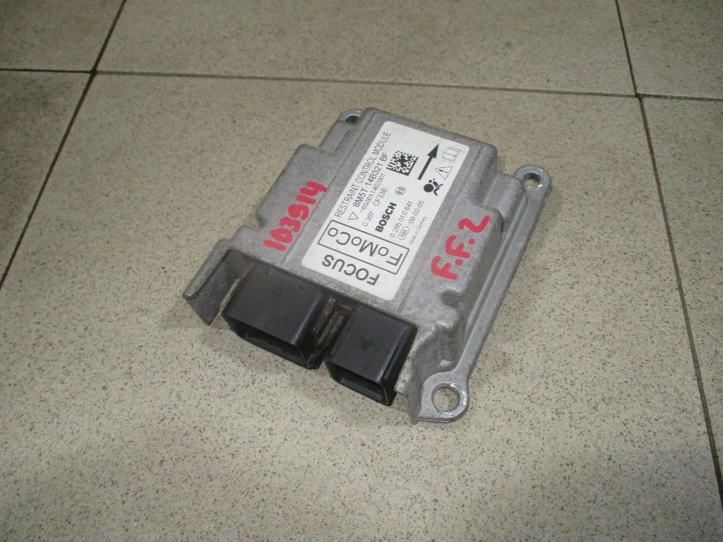 Блок управления air bag Ford Focus 2