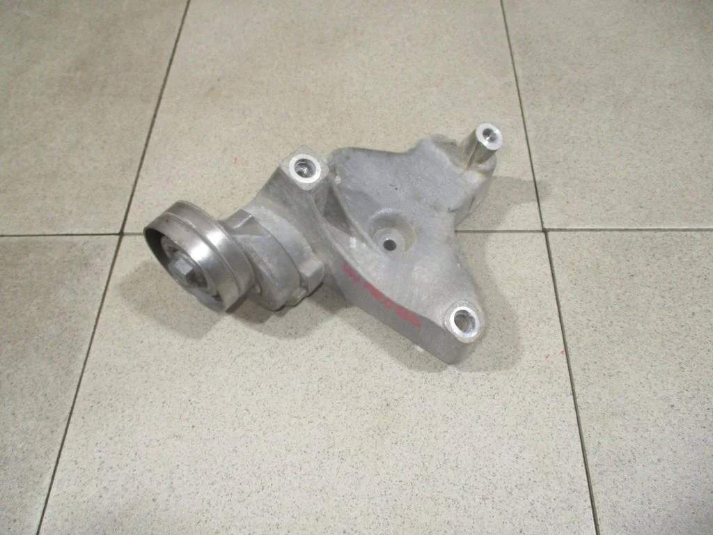 Кронштейн кондиционера Volkswagen Polo 5