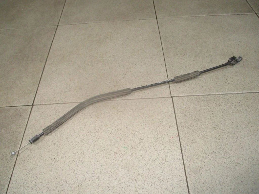 Трос открывания капота Volkswagen Polo 5