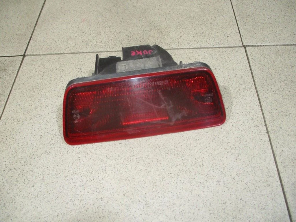 Фонарь задний противотуманный Nissan Juke F15