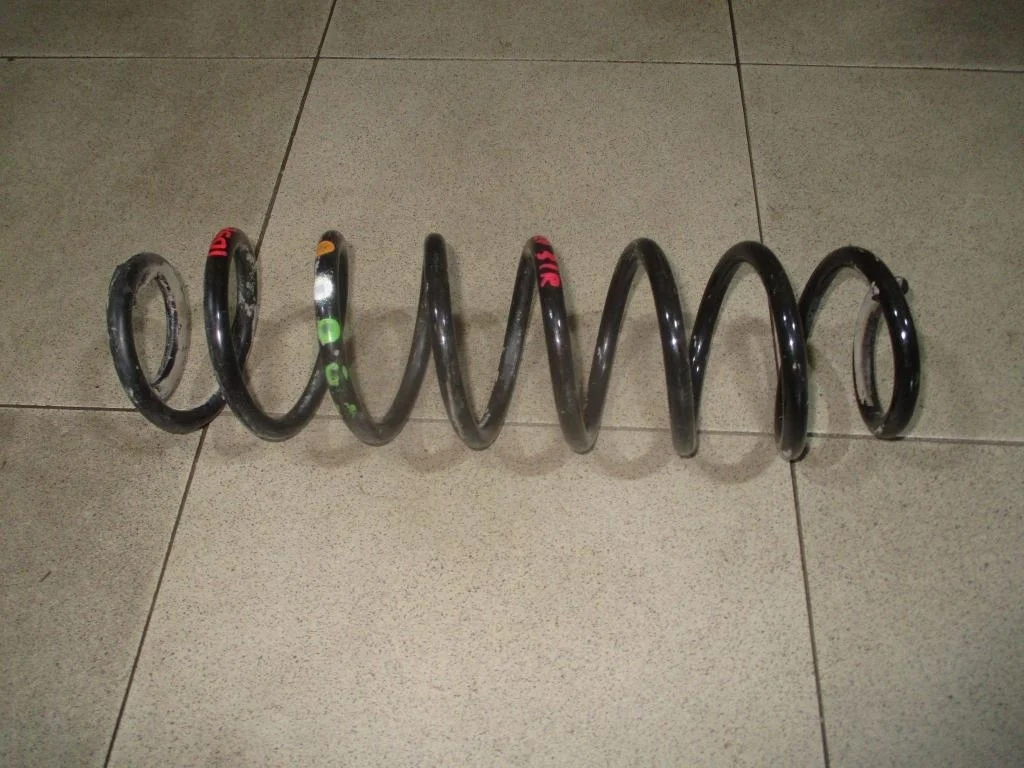 Пружина задняя Volkswagen Polo 5