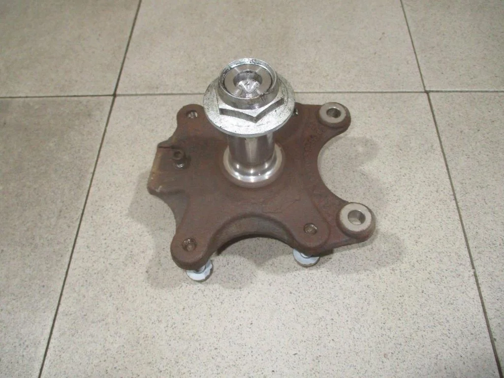 Цапфа Peugeot 308 2010 T7