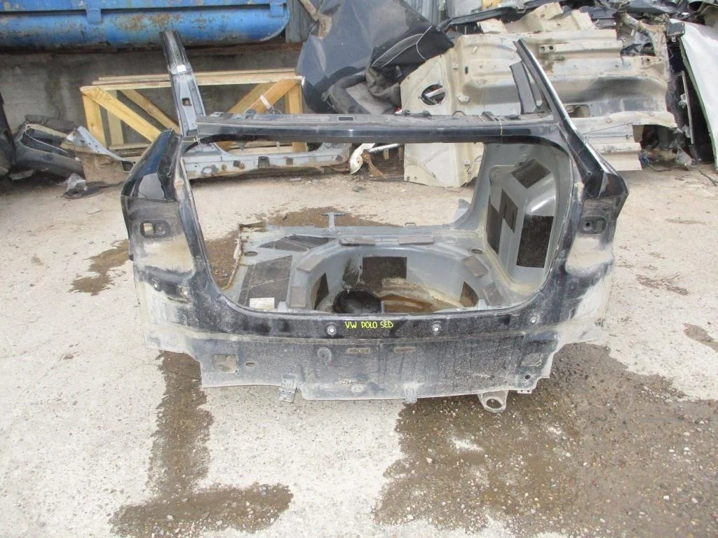 Панель задняя Volkswagen Polo Sedan