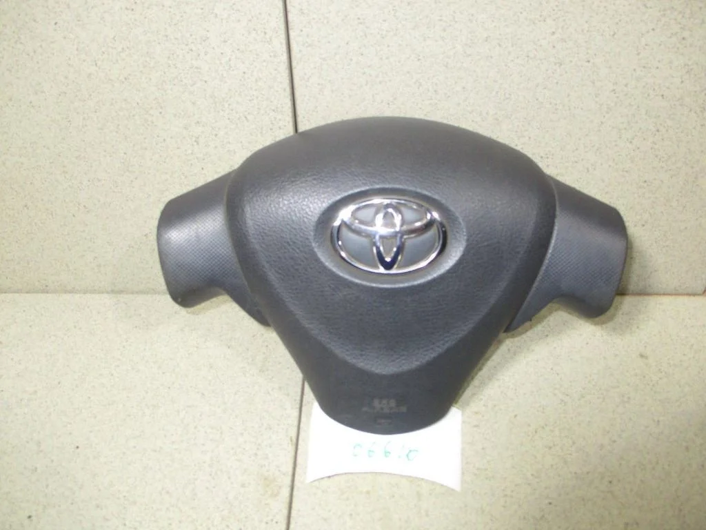 Подушка безопасности в руль Toyota Corolla (E150)