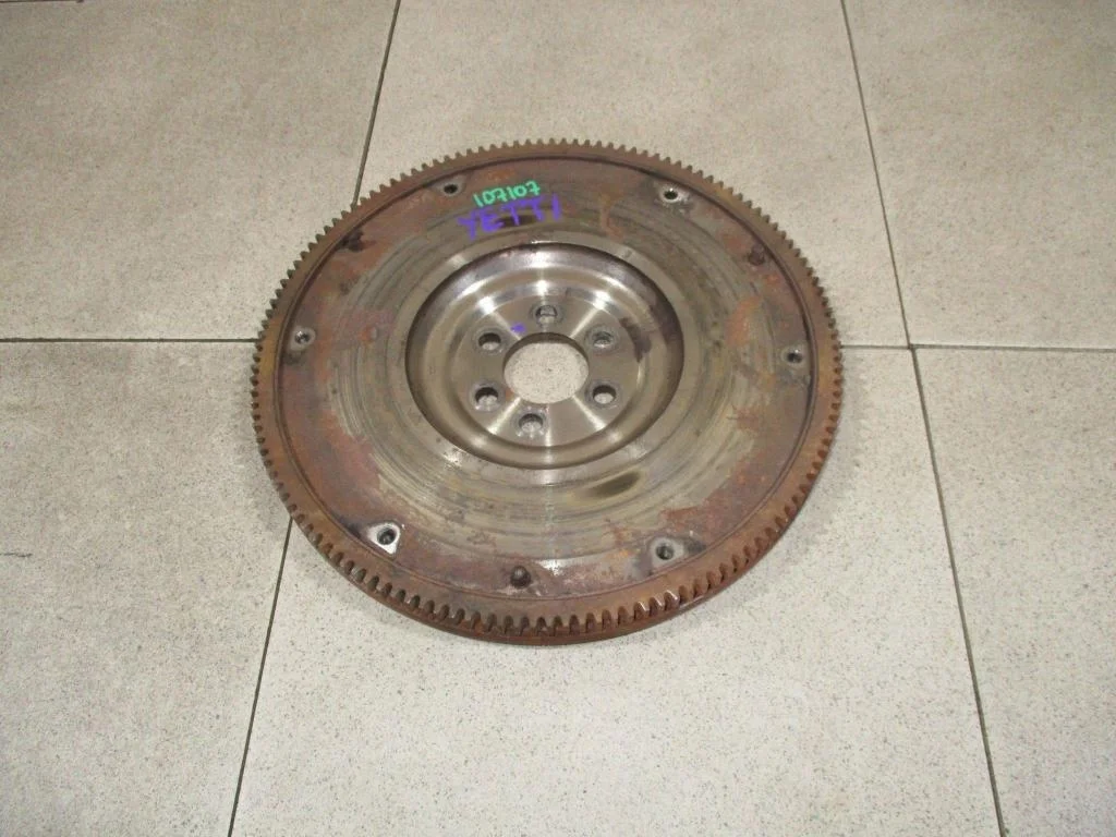 Маховик Skoda Yeti 2012 (5L)