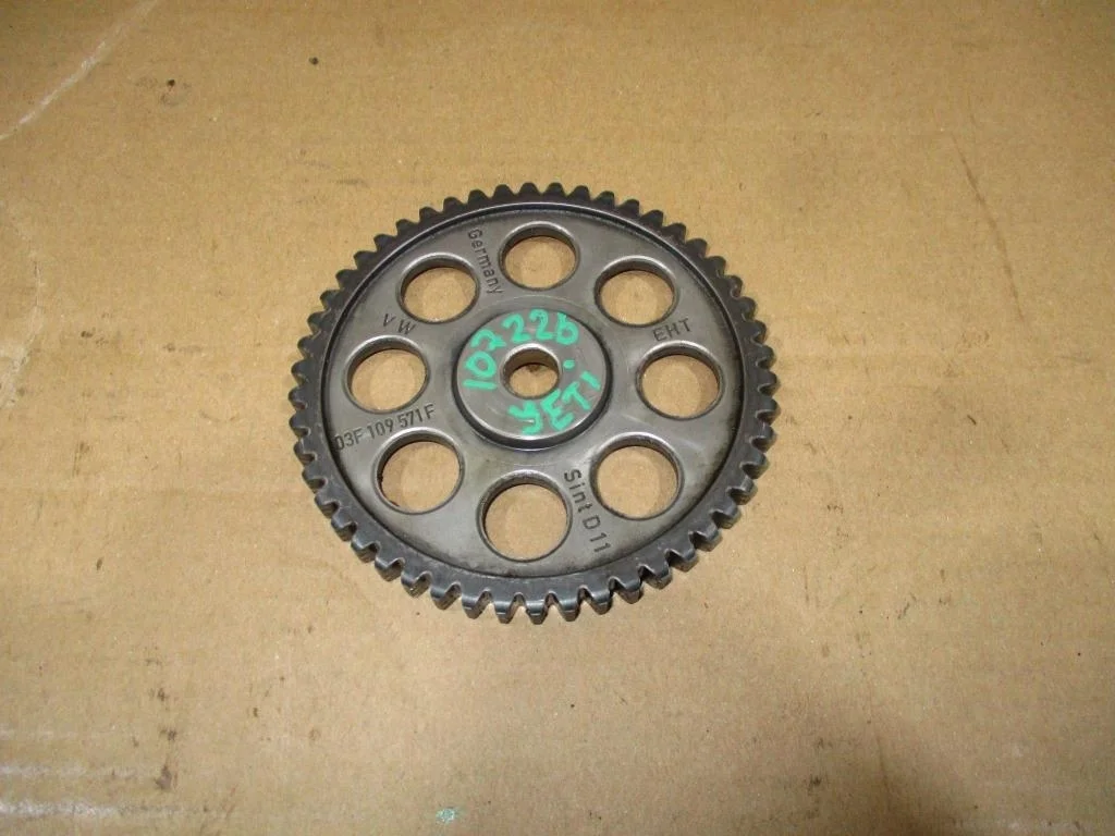 Шестерня цепи грм Skoda Yeti 2012 5L