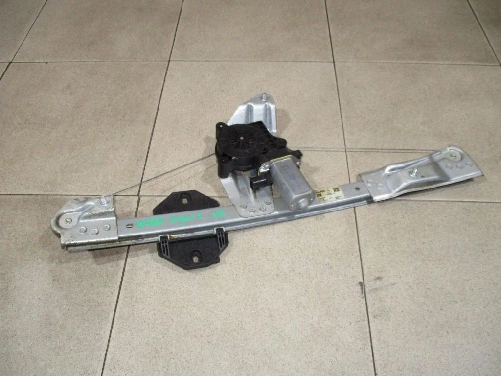 Стеклоподъемник электр. передний правый Renault Logan 2 L52