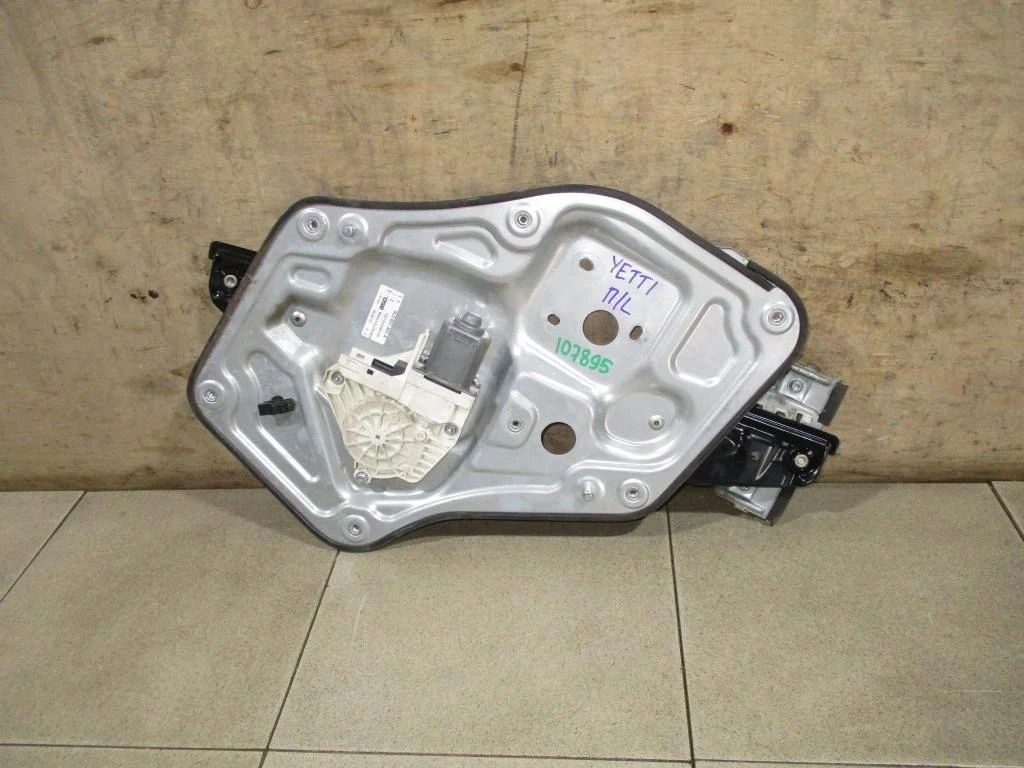 Стеклоподъемник передний левый Skoda Yeti 2012 5L