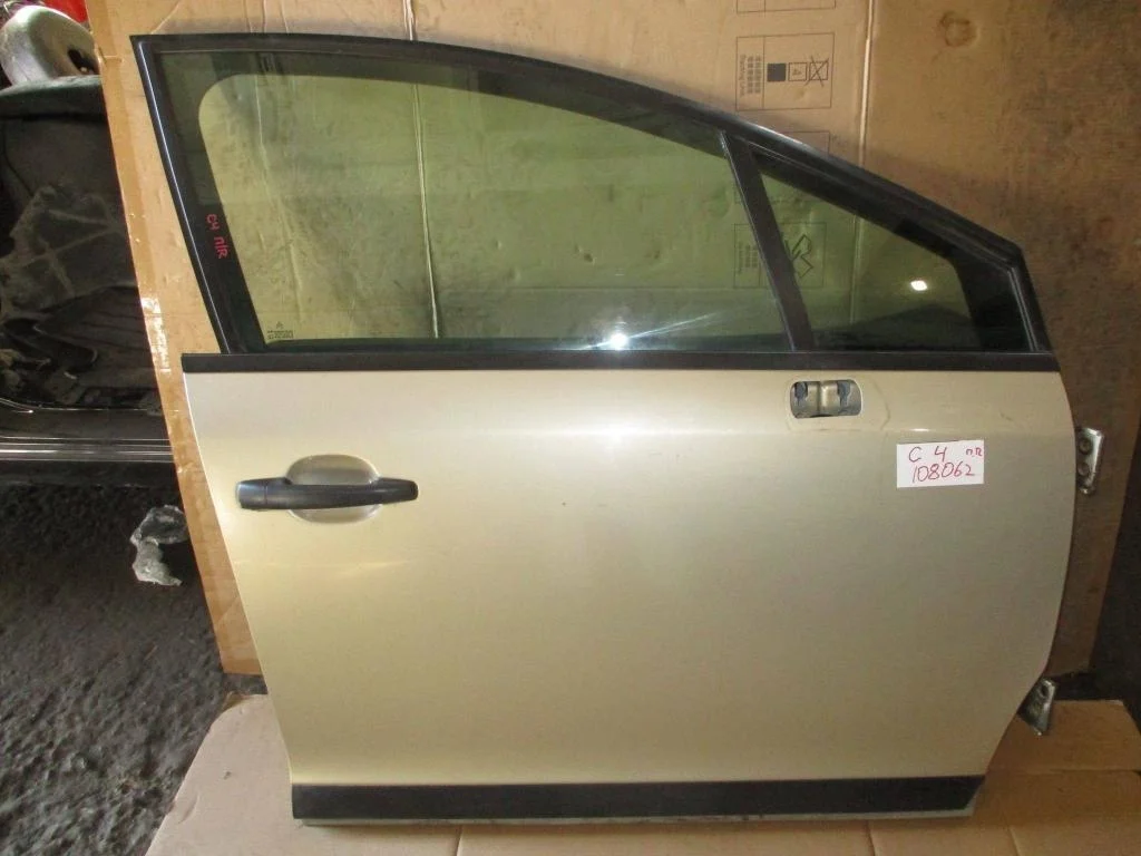 Дверь передняя правая Citroen C4 2007