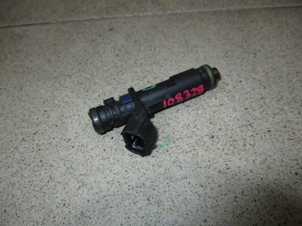 Форсунка инжекторная электрическая Citroen C5 2008 RD, TD