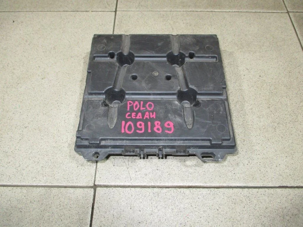 Блок комфорта Volkswagen Polo 5