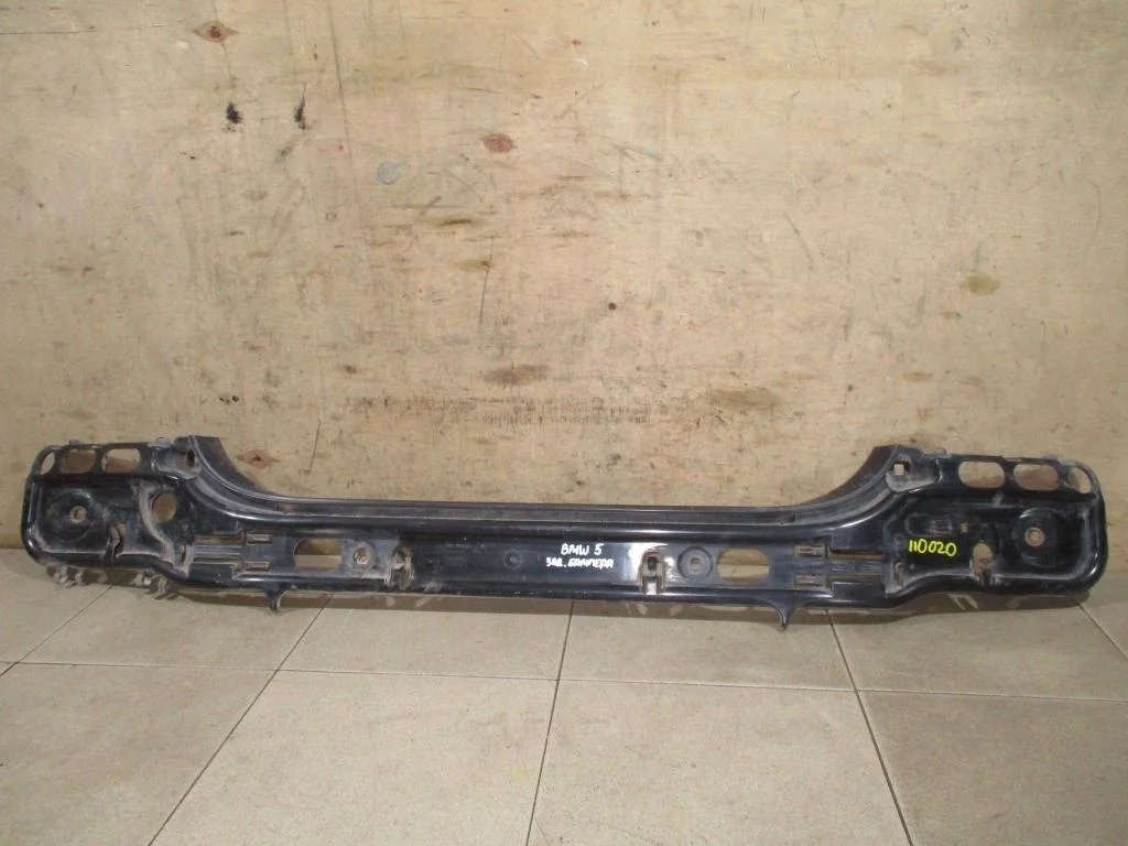 Кронштейн заднего бампера BMW 5-Series 2008 (E60/E61)
