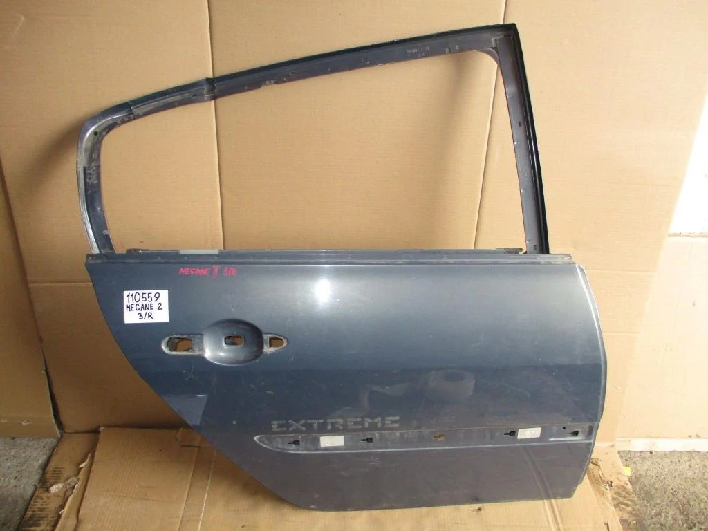 Дверь задняя правая Renault Megane 2
