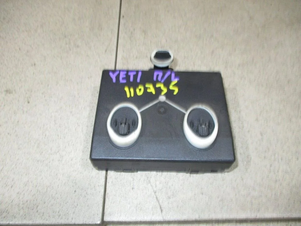 Блок комфорта Skoda Yeti 2012 5L