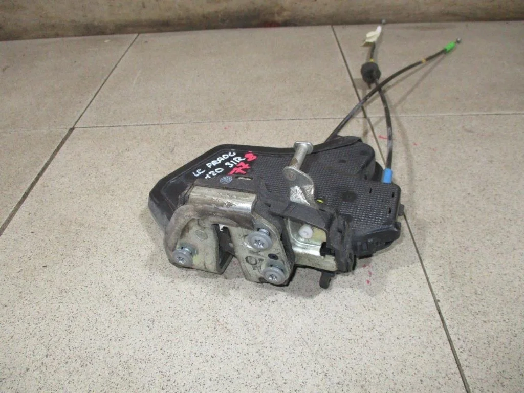 Замок двери задней правой Toyota Land Cruiser Prado J120