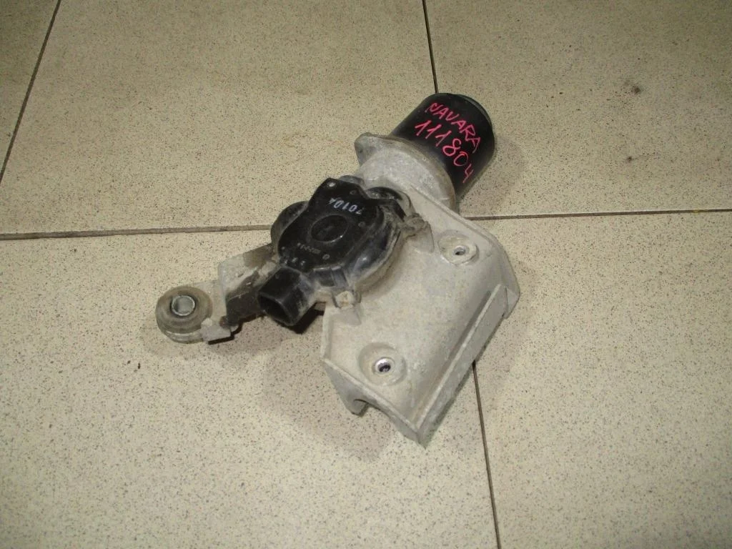 Моторчик стеклоочистителя передний Nissan Navara 2007 D40