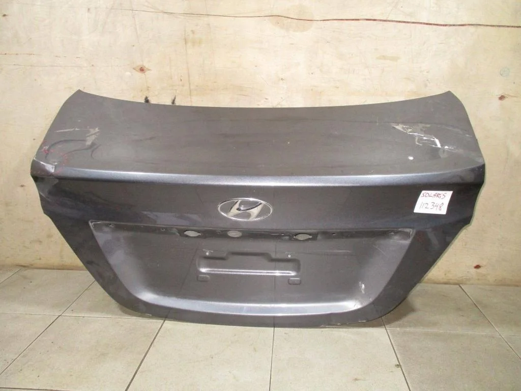 Крышка багажника Hyundai Solaris 2013