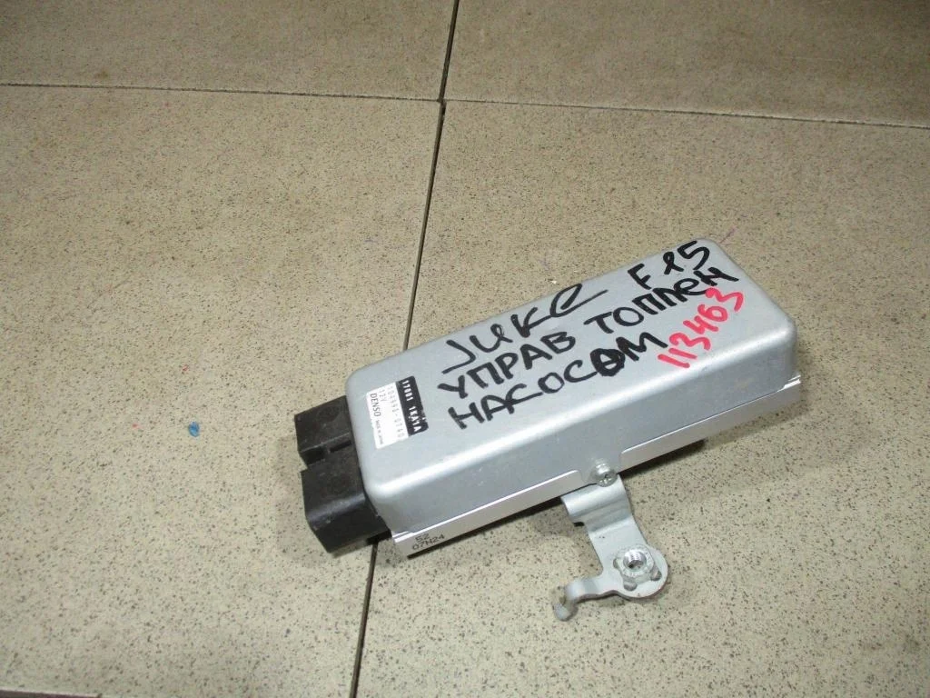 Блок электронный Nissan Juke F15