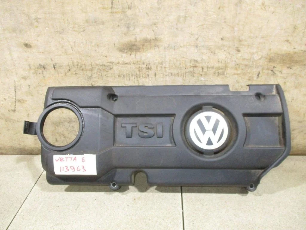 Накладка двигатель Volkswagen Jetta 2012 A6