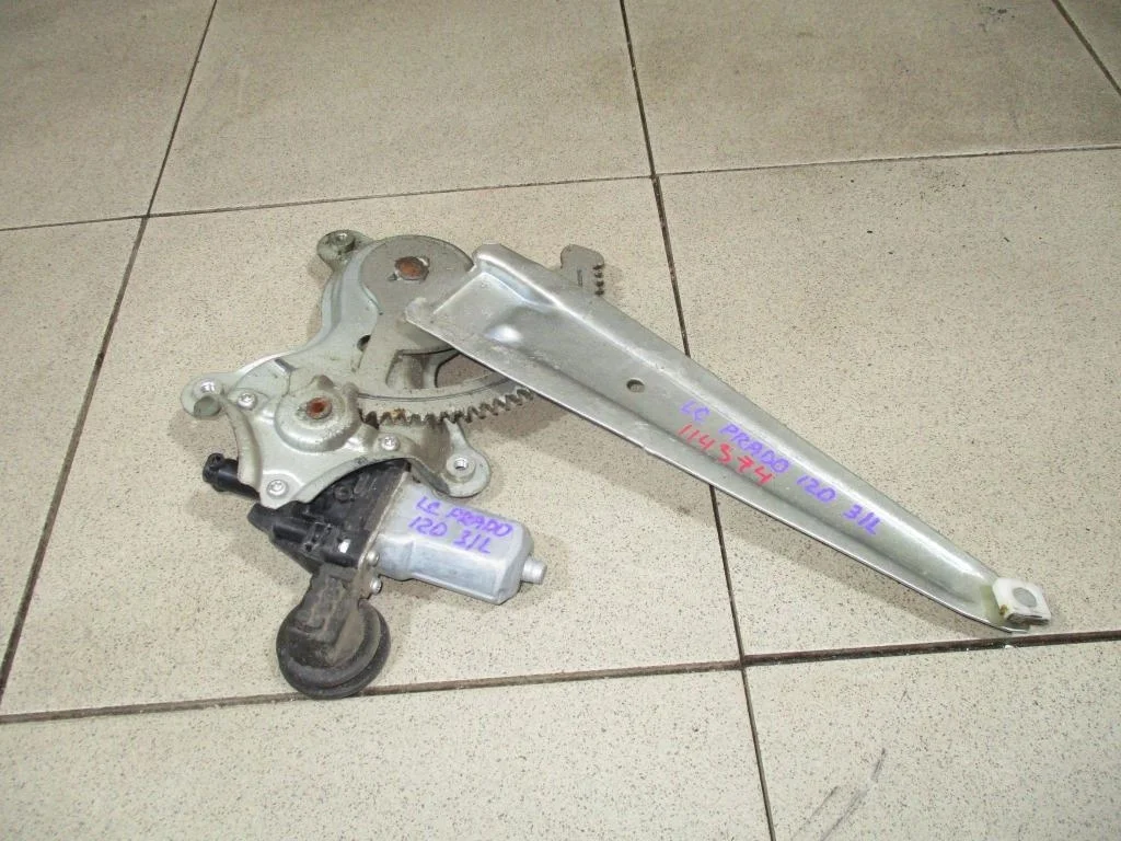 Стеклоподъемник электр. задний левый Toyota Land Cruiser Prado 120