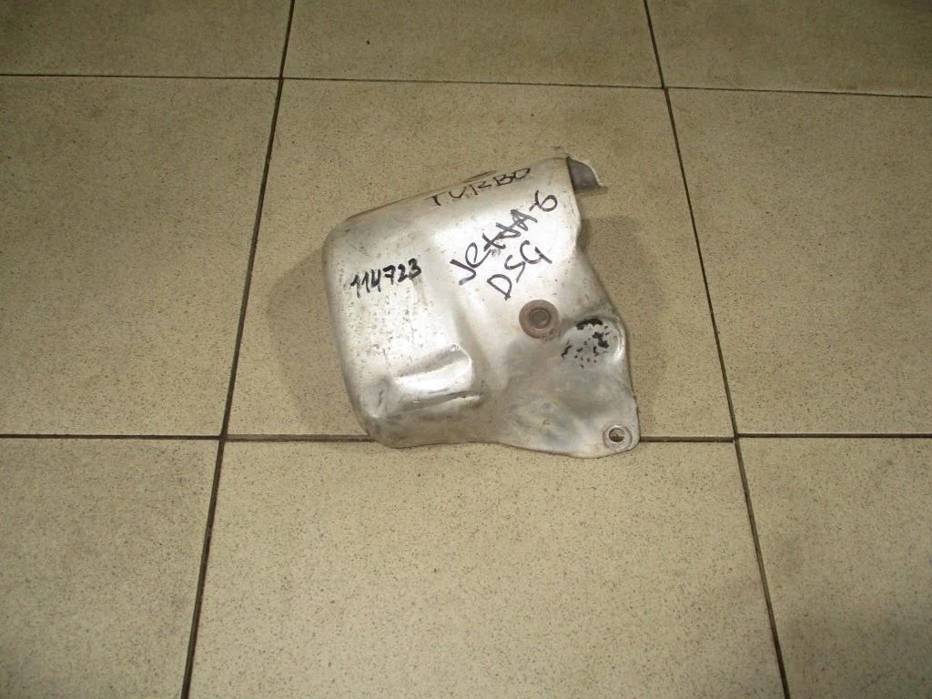 Экран тепловой Volkswagen Jetta 2013 A6