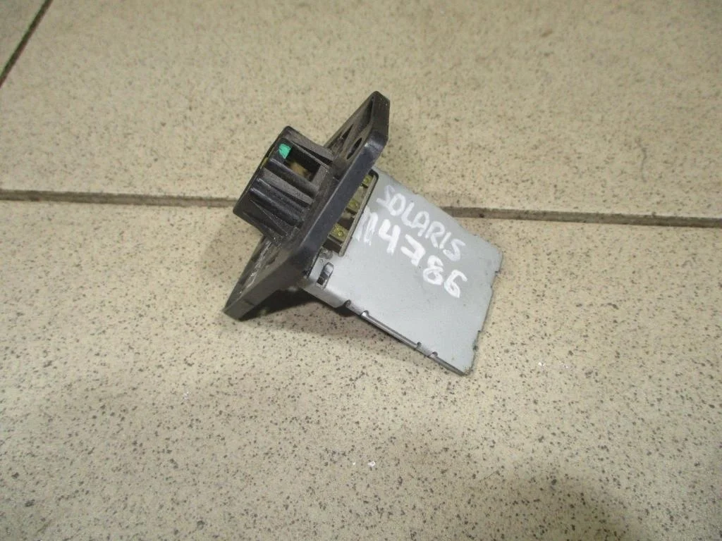 Резистор отопителя Hyundai Solaris 1 RB