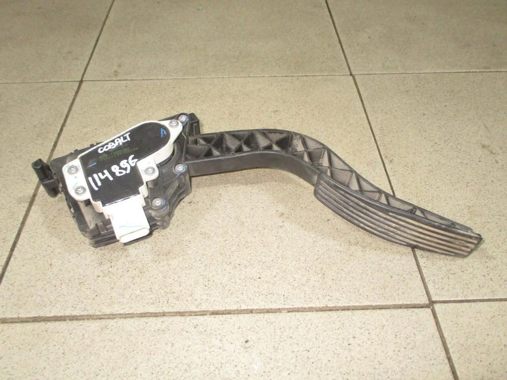 Педаль газа Chevrolet Cobalt T250
