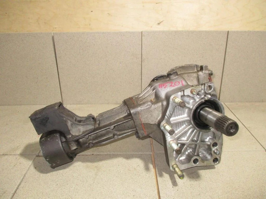 Коробка раздаточная Toyota Voxy R60