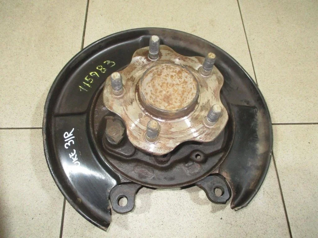 Ступица задняя Nissan Juke F15
