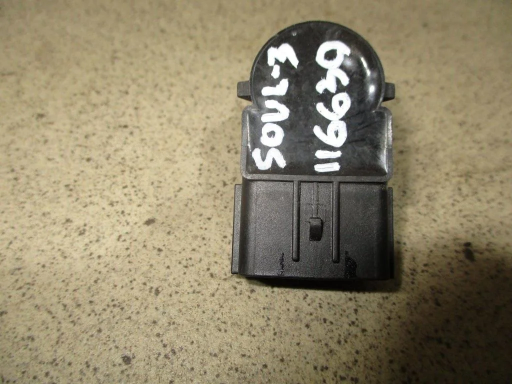 Датчик парковки Kia Soul 3 2020 SK3