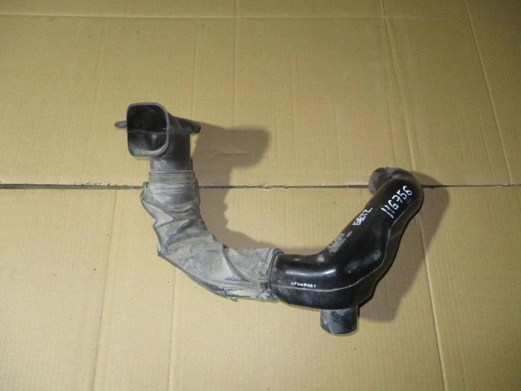 Воздуховод Hyundai Getz