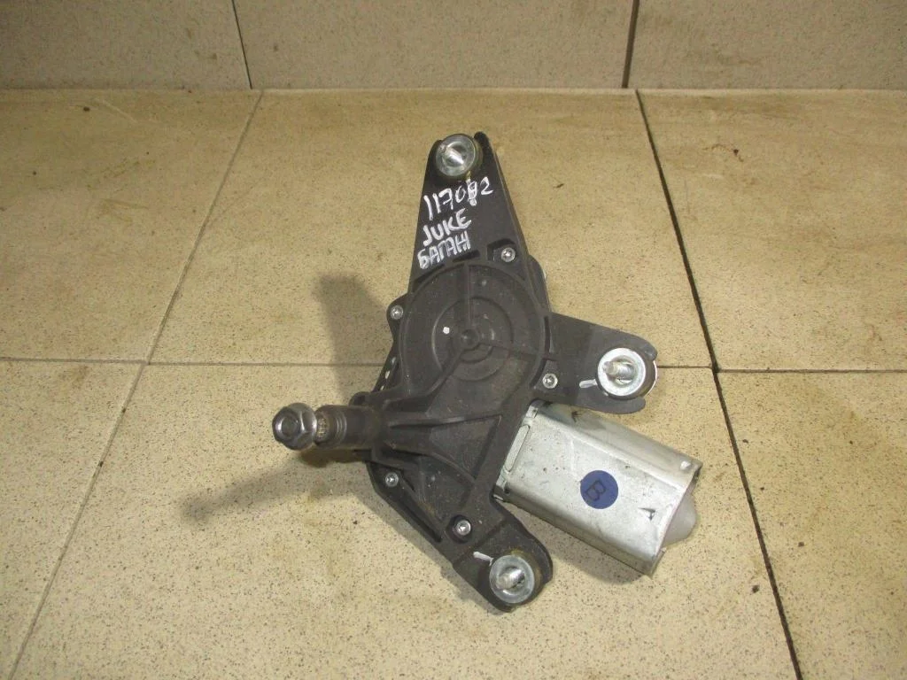Моторчик стеклоочистителя задний Nissan Juke 2011 (F15)