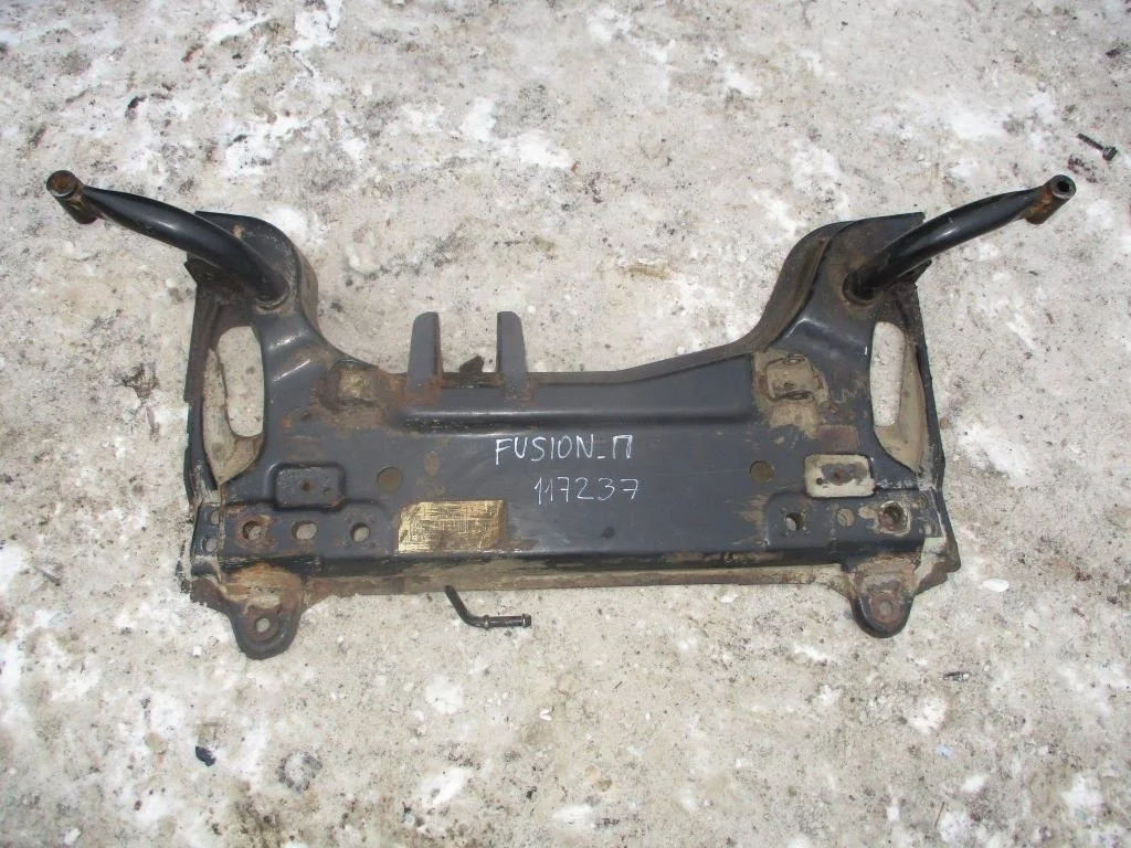 Балка подмоторная Ford Fusion