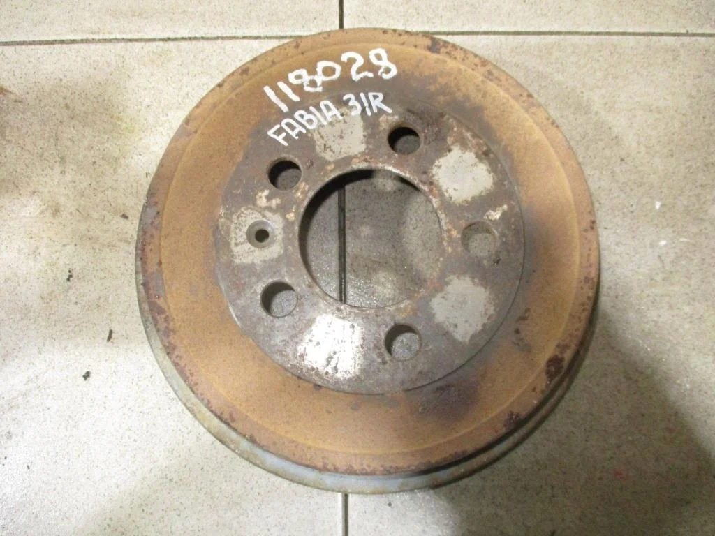 Барабан тормозной Skoda Fabia 1 2005 (6Y)