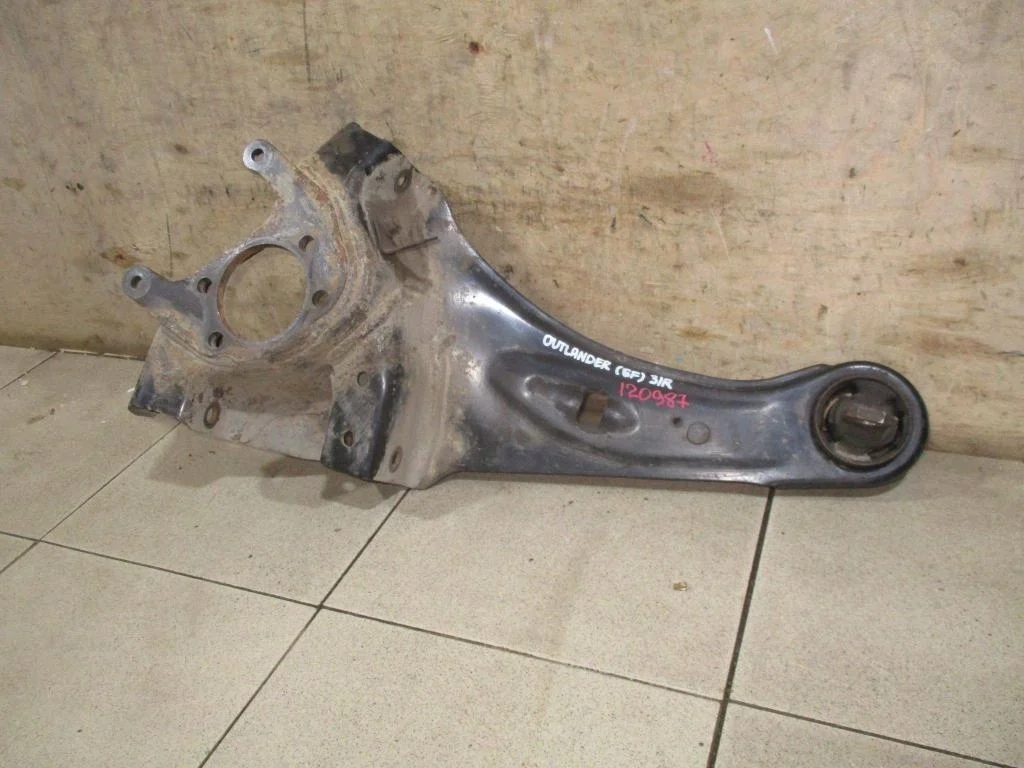 Рычаг задний продольный правый Mitsubishi Outlander 3 2015 GF