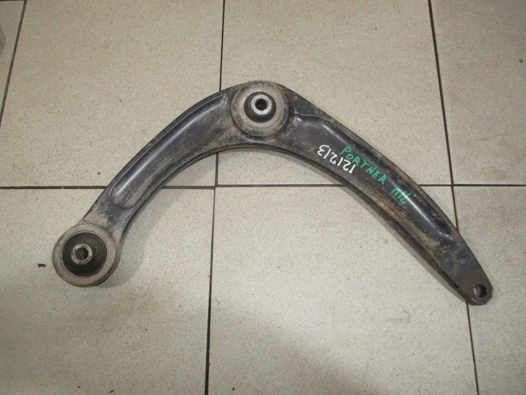 Рычаг передний левый Peugeot Partner Tepee B9